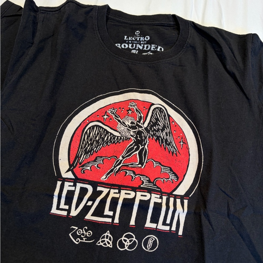 Led zeppelin shirt medium
